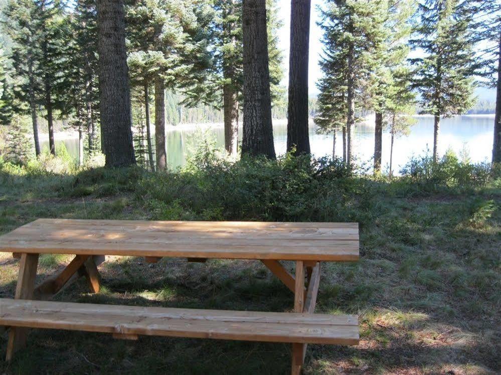 Lemolo Lake Resort Chemult Eksteriør billede